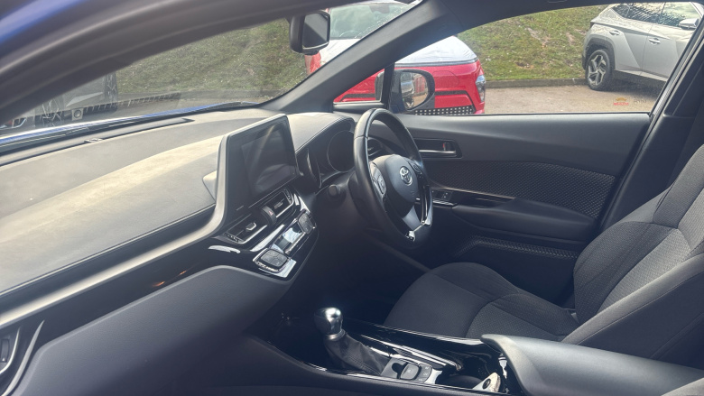 Toyota C-HR 1.8 Hybrid Dynamic 5dr CVT Hybrid Hatchback